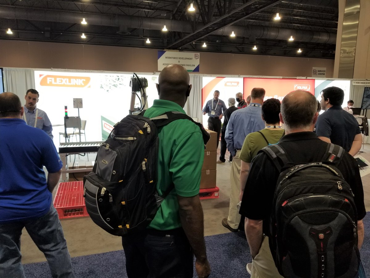 FlexLink tweet media