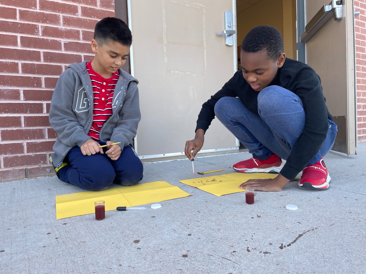 ELPASO_ISD's tweet photo. CSI: EPISD. 🕵🏼‍♀️

While some students slept during intersession, those in the @DoDEA Methods and Criminal Analysis Using Engineering Methods Camp at @weare_milam honed their forensic investigative skills. 

More ➡️ https://t.co/w3olLrHrmU. #IamEPISD https://t.co/KKuuk9ikm6