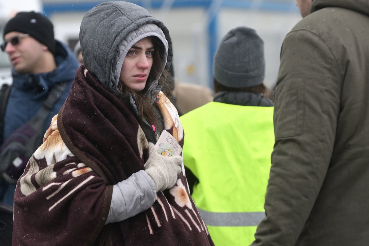 goodenoughc's tweet photo. Help provide a safe home for postgraduate students in danger
Following the Ukrainian crisis, we want to offer a much-needed home to two new Cara (Council for At-Risk Academics) Scholars.
See how you can support:
https://t.co/wZci6FLZCx https://t.co/9mjUSHAFs8