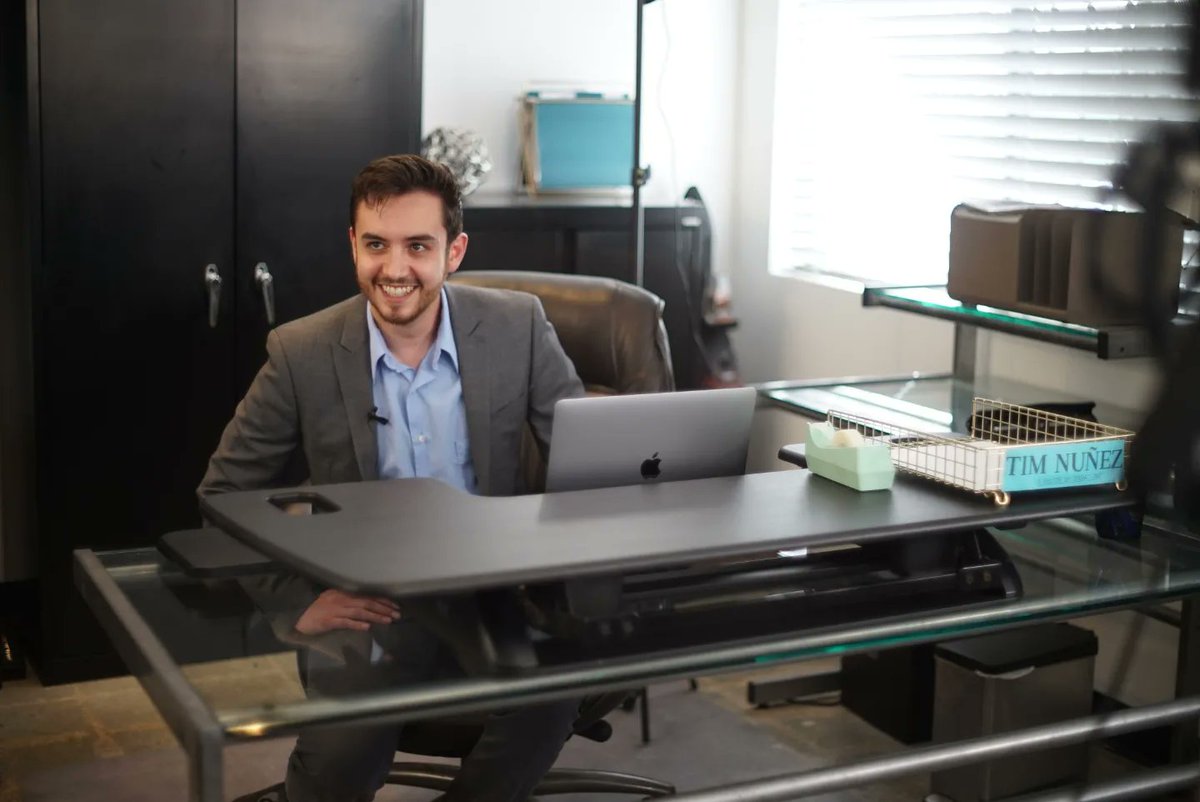 functionalserie's tweet image. It&apos;s all come down to this.
Our Season 2 Finale air THIS FRIDAY!
Don&apos;t miss it! 🌈🍺

 #getyourSHOTtogether #FunctionalSeason2