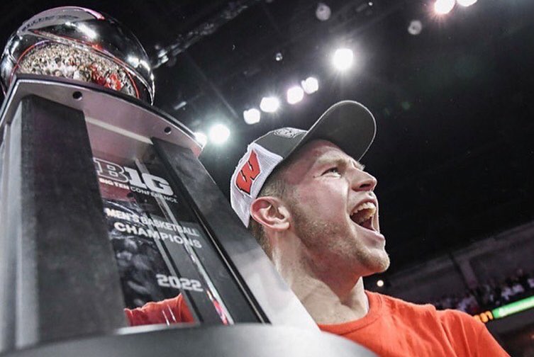 Brad Davison tweet media