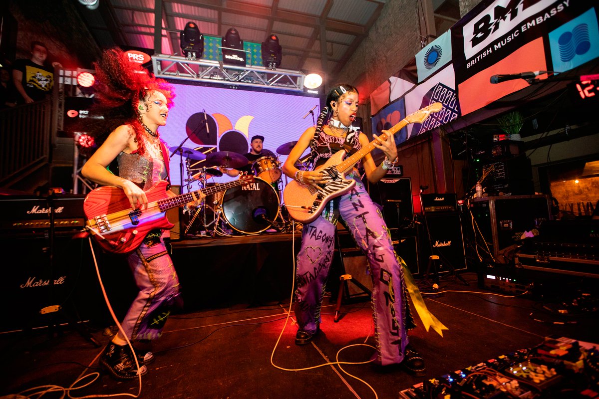 diymagazine's tweet image. Geese, Nova Twins and BLACKSTARKIDS were just a couple of the stand-outs at @sxsw last week. Get acquainted with the names that set this year’s event ablaze now: diymag.com/2022/03/22/gee…