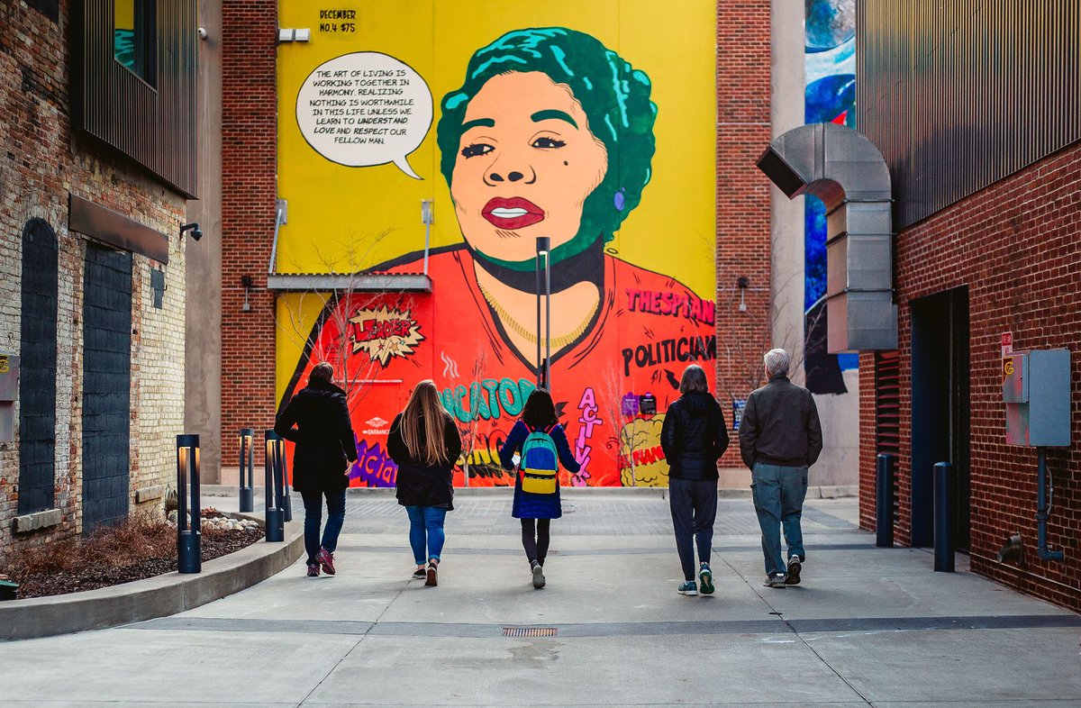 DowntownGRInc's tweet image. Don&apos;t miss out on our #WomensHistoryMonth Walking Tours around #DowntownGR!

🚶🏽‍♀️ 3/23: Rad Women A-Z Walking Tour @ 6 PM
🚶🏽‍♀️ 3/27: Women&apos;s Way Mural Tour @ 3 PM

All tours last about 90 mins and meet in front of the GR Art Museum.

Learn more: downtowngr.org/announcements/…
