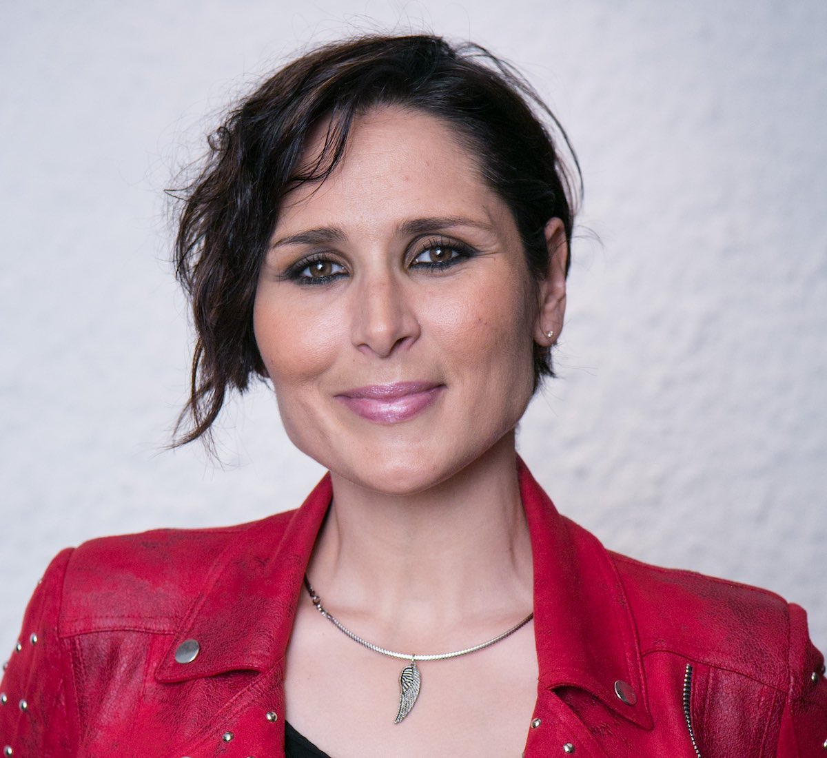 DQABOMRadio's tweet photo. Mañana, nuestra invitada de lujo a partir de las 10 es @RosaLopez 🙌🏻
Es de nuestras artistas más queridas y no te puedes perder la #entrevista que le hará @fernandiscook 📻
Te esperamos en @Radio4G_Oficial desde las 6 de la mañana con #fernandisco y @mar_montoro 🥳 https://t.co/BzFtnPexll