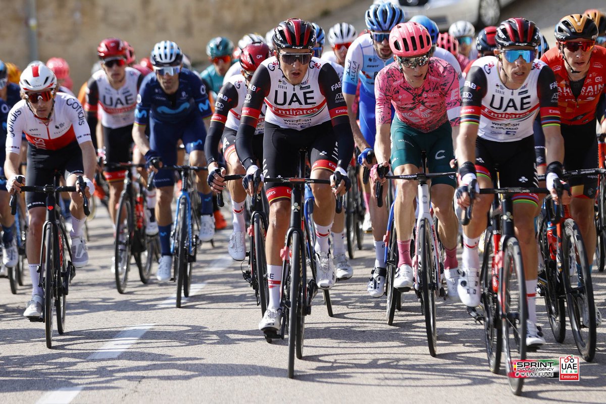 TeamEmiratesUAE's tweet photo. Report: @sebasmolano_ sprints to top-5 in #VoltaCatalunya101 .

💬Molano: “It was a long stage with a lot of wind. My legs were good but there were just a few guys faster today. We’ll try again for a win in the days ahead.”

📝 https://t.co/0T9UDfXTX5

#UAETeamEmirates #WeAreUAE https://t.co/ze8alkRljb