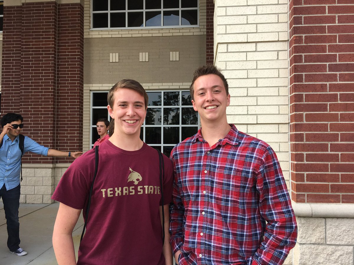 JakeStraughan18's tweet photo. So I guess I gotta share this day with you every year huh?!? Happy Birthday bro!🎉🍻 let’s go get another one @mason_str98 https://t.co/PT5gQBdDYD