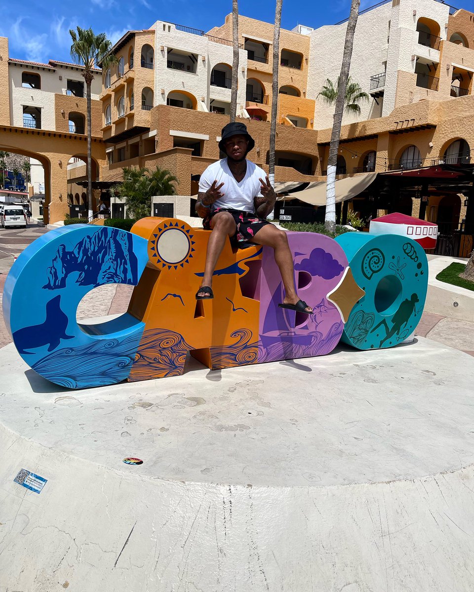 MalBossman's tweet photo. Cabo Mexico 🇲🇽 https://t.co/oyz0mRUBGD