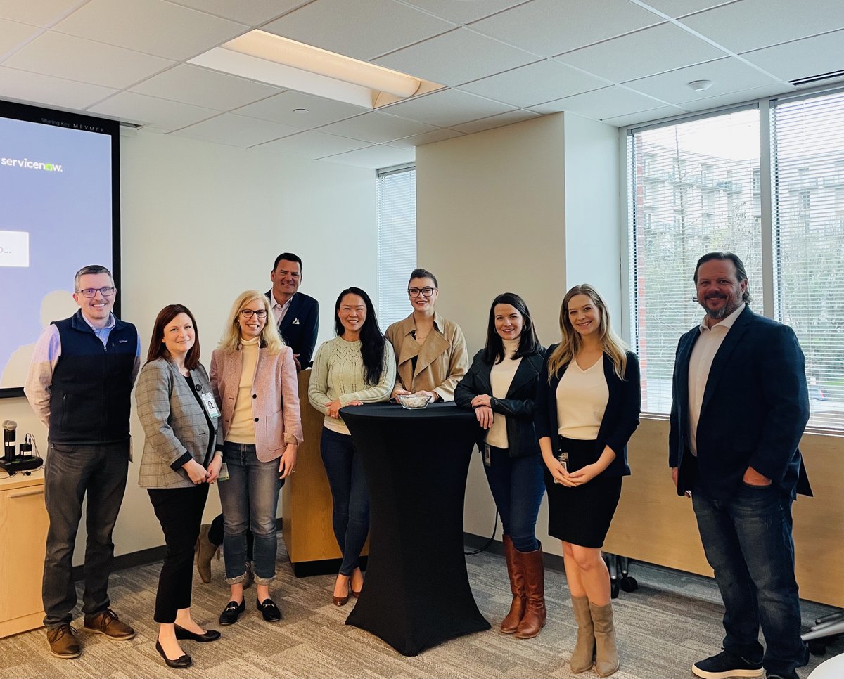 Thanks <a href="/ServiceNow/">ServiceNow</a>  Addison, TX Solutions Sales + Solution Consulting for joining the talk w/ @JeffMargolese. It’s the power of 2 in action driving value, impact, and customer innovation. #WinAsATeam