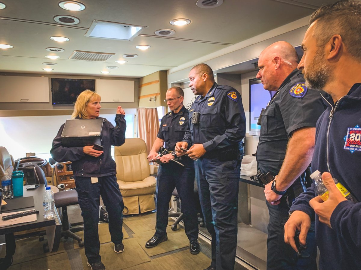 roundrock's tweet photo. #RoundRock has had emergency operations command posts operational since just after the tornado hit our community. We are working 24/7 to help all of those impacted. https://t.co/FWQpxRvnzV