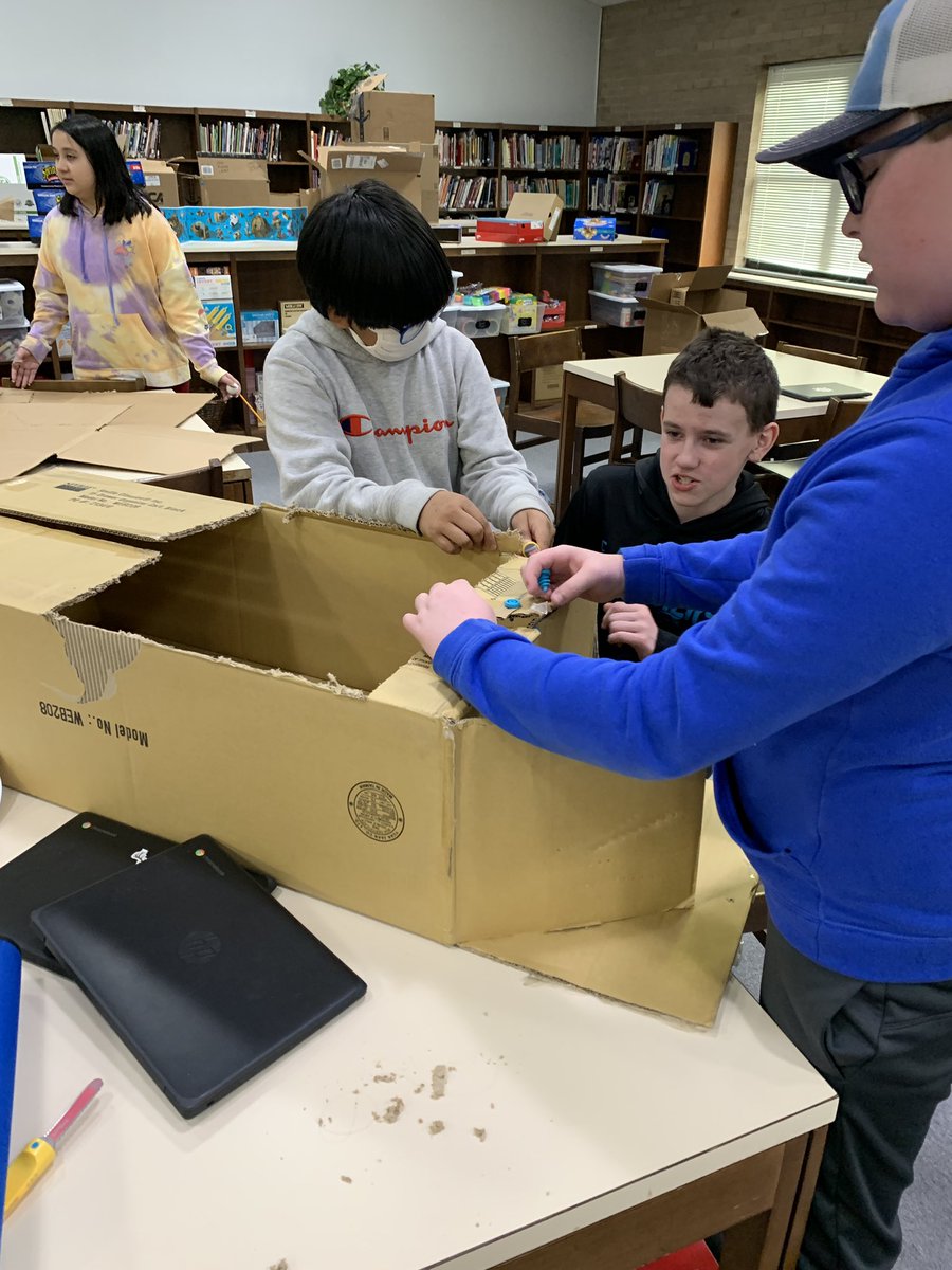 Booksaredivine's tweet photo. Cardboard game creation challenge for our knights Arcade and disability awareness week @lms_knights @BurkeCoSchools @GEARUPBurke https://t.co/gxZCrsHuCf