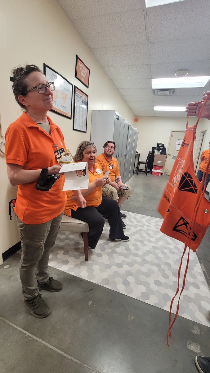 Melissa Seeger (@seegermelissa) on Twitter photo Laura from MET (formally paint dh and sign making extraordinaire) received her DIAMOND today!! Thank you Laura for being part of our family!! <a href="/HomeDepot2323/">ColdSpringHomeDepot</a> <a href="/ahrenswish/">Susie A</a> <a href="/Andrew4Meyer/">Andrew Meyer</a> <a href="/richhiggins4/">rich higgins</a> <a href="/CAngiere6/">THDangiereynolds</a> Laura from MET (formally paint dh and sign making extraordinaire) received her DIAMOND today!! Thank you Laura for being part of our family!! <a href="/HomeDepot2323/">ColdSpringHomeDepot</a> <a href="/ahrenswish/">Susie A</a> <a href="/Andrew4Meyer/">Andrew Meyer</a> <a href="/richhiggins4/">rich higgins</a> <a href="/CAngiere6/">THDangiereynolds</a>