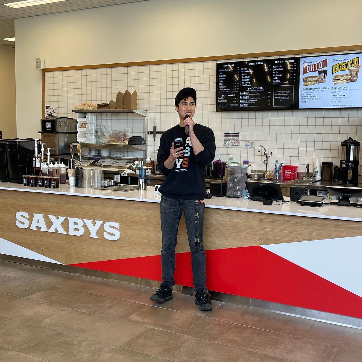 MindiCahall's tweet image. I haven’t gotten to celebrate an event like this since before the pandemic. ❤️ Thank you @Saxbys for choosing to partner with RCBC as your first community college and grow experiential learning opportunities on campus for our students. #WeAreRCBC