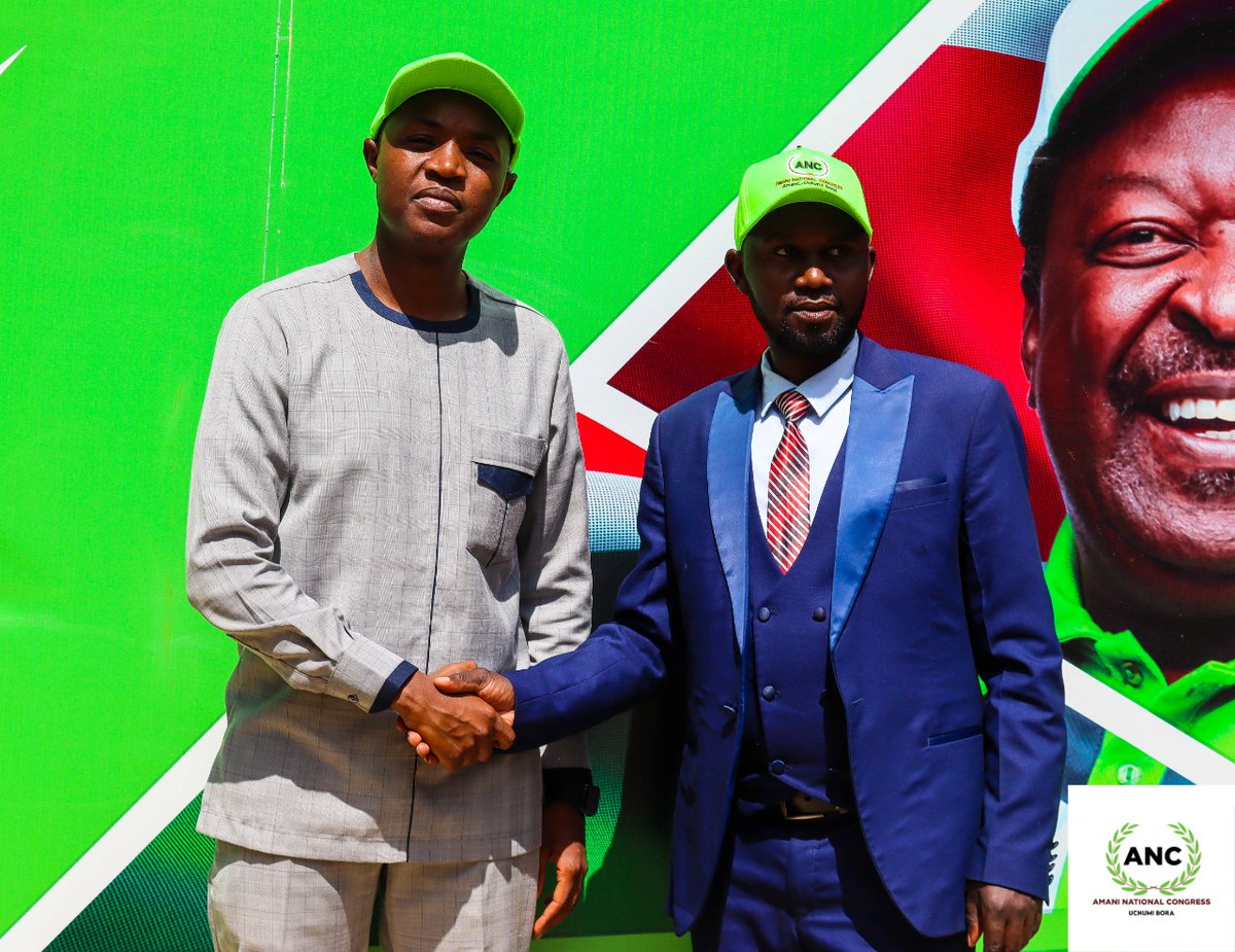 GikuruSK's tweet photo. I received a delegation of MCA and MP Aspirants MERU County,including Hon benson muriuki (Ntima west ward),James kirimi kimathi(Municipality ward).Ken Muluma(Nyaki west ward),Nimrod Bundi(asp imenti north Mp),Mworia Charles Thuranira(Ntima east ward).
@anc_party
#EarthQuakeEffect https://t.co/UJpUEsqOXp