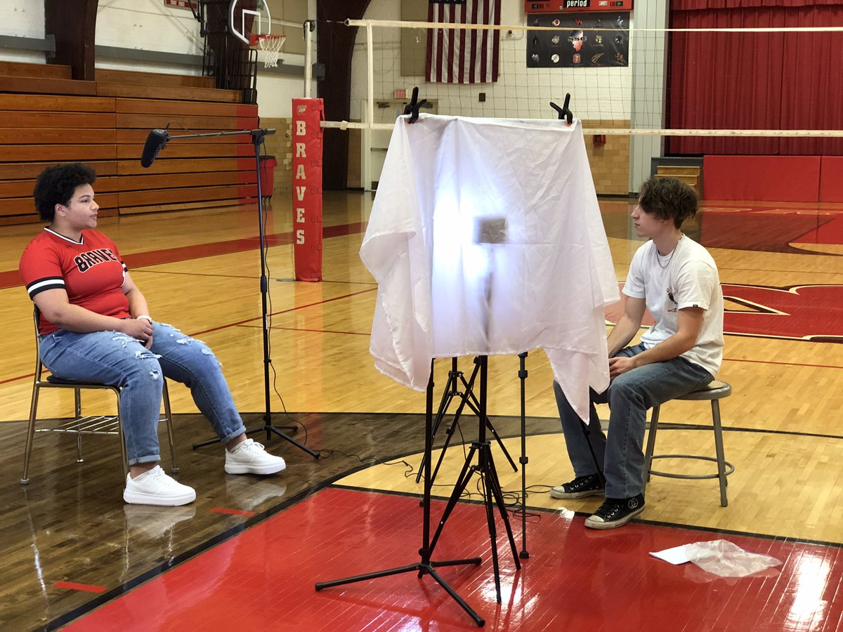 bdtv228's tweet photo. Today the BDTV 228 Crew worked on their interviewing skills with the spring sports athletes.  Stay tuned to https://t.co/5TkJyxpQkZ for the 2022 Spring Sports Preview. @AthleticsBremen @BHSsoccer1953 @bremensoftball @bremen_tennis @LadyBravesTF https://t.co/VQ9tilCI5N