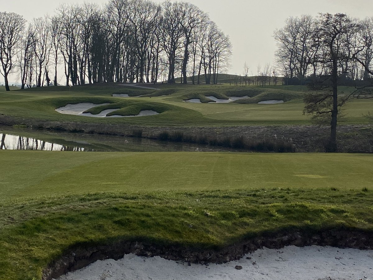 SkyCaddieSteve's tweet photo. Is there a better way of spending an afternoon ? I’m revisiting @JCBGolfCC to check & update gps details throughout the course ensuring members, visitors & competitors in the @euLegendsTour event have up to date accurate details #greatcourse #amustvisit https://t.co/tgTzrVb2su