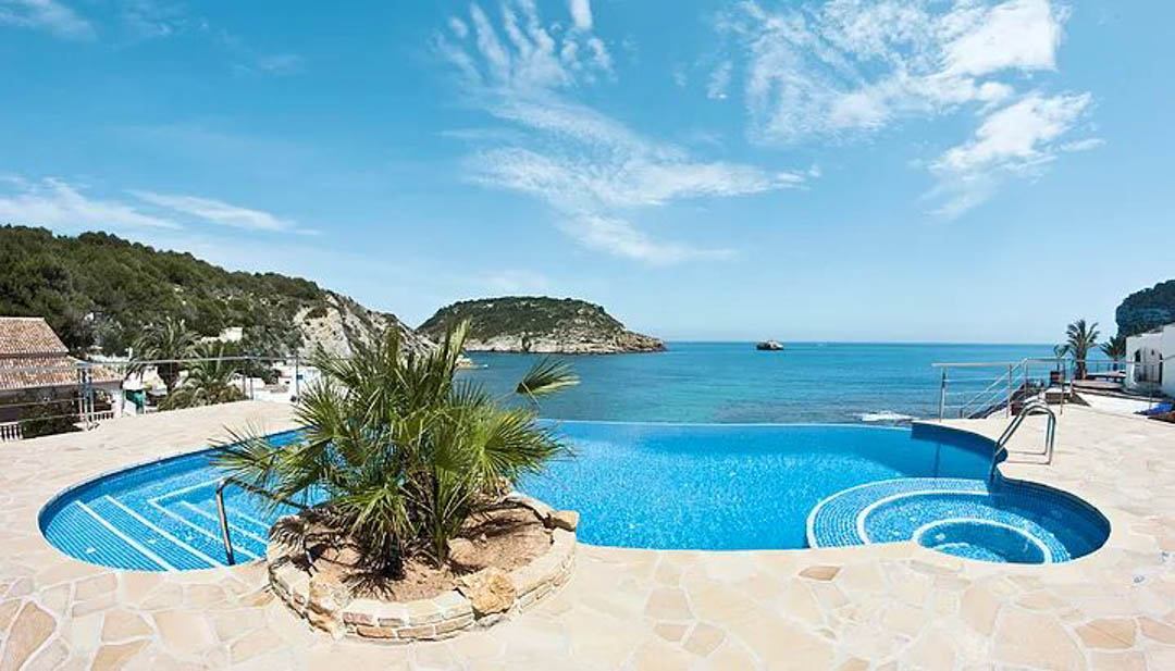 1poolspaservice's tweet image. At 1 Pool Spa Services of South Florida Inc., we are always doing everything we can to ensure we are providing only the best New Plaster Pool services for Miami and the surrounding area. #NewPlasterPool #NewPoolTile bit.ly/2XYmtoX