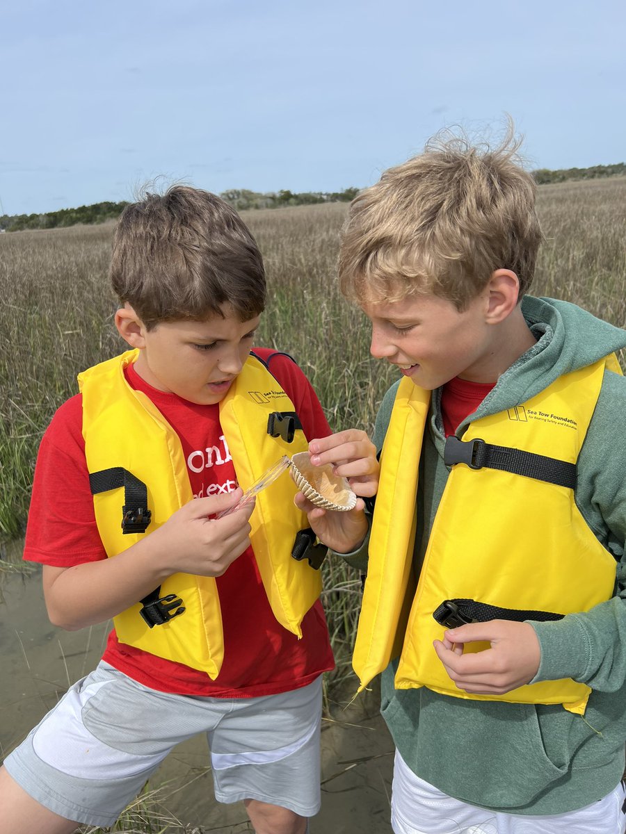 jmccroskeycb's tweet photo. Being a parent today! The field trip to Masonboro Island was tons of fun! https://t.co/D173snfxF9
