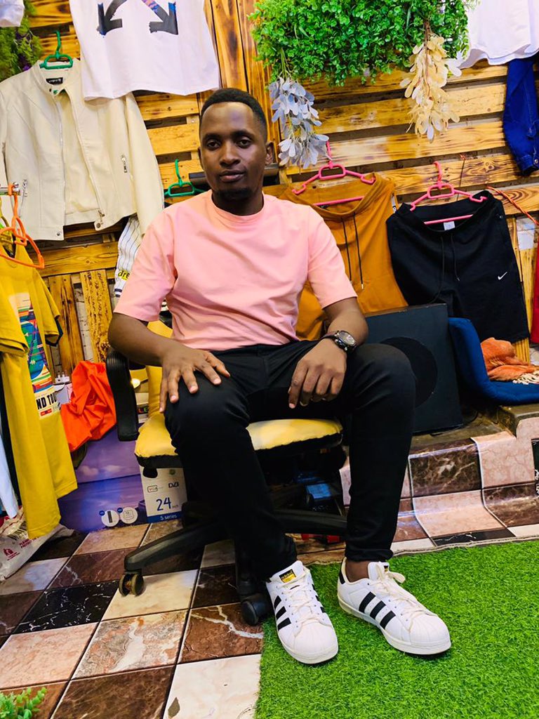 Beinomugisha_'s tweet photo. After 2 months of being in Studio, I finally released my new Audio🔥https://t.co/YnogP0ercx https://t.co/ZMJffMDsjK
