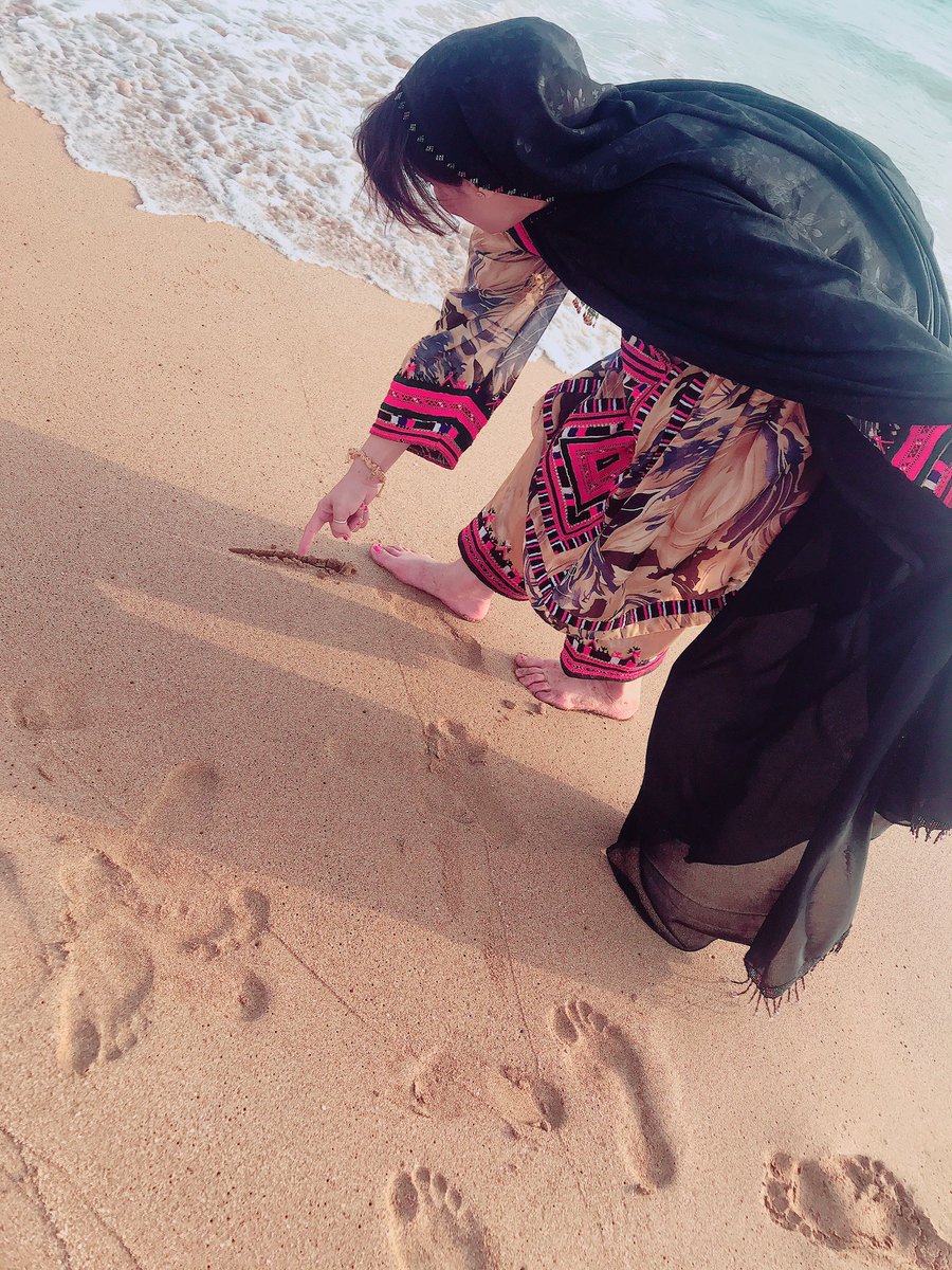 ZaraShaheen_'s tweet photo. بیا منئ ویرانگی ءَ سائتوکے امباز بکن۔۔۔۔
 شاهين۔۔۔ https://t.co/DsZ8QDzdD0