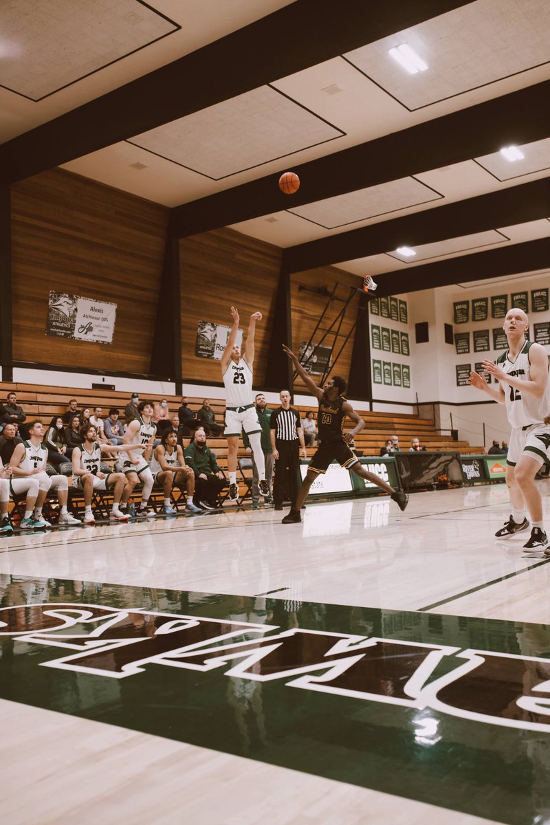 luka_s0's tweet photo. It was a truly blessing to be a part of this program with such a great guys and coaches! Y’all definitely helped me grown as a basketball player, but most importantly as a person. Thank you so much UCC🦅! With all that being said… I’m entering the transfer portal… 23 out! https://t.co/c6c1wkA4Y9