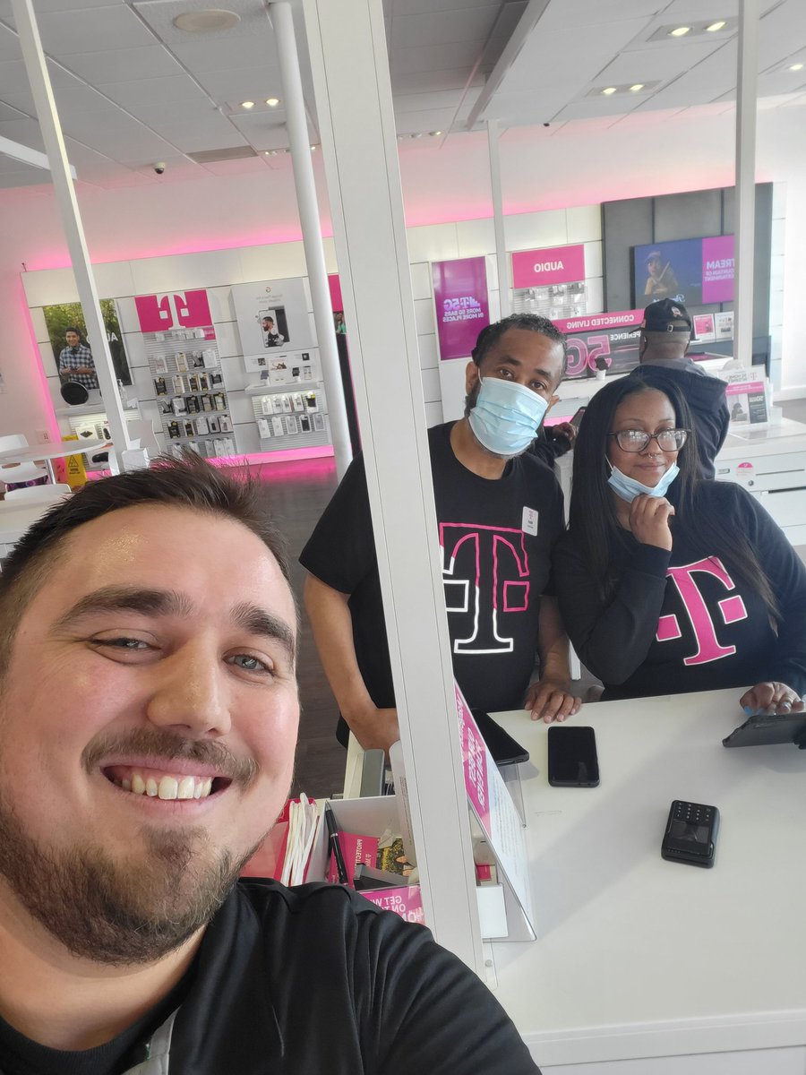Steven Joyner (@sjoyner88) on Twitter photo Team Pikesville is ALL IN!! Lots of awesome feedback from this team!! <a href="/devito_steve/">Steve DeVito</a> @SimeonBookerIV Team Pikesville is ALL IN!! Lots of awesome feedback from this team!! <a href="/devito_steve/">Steve DeVito</a> @SimeonBookerIV