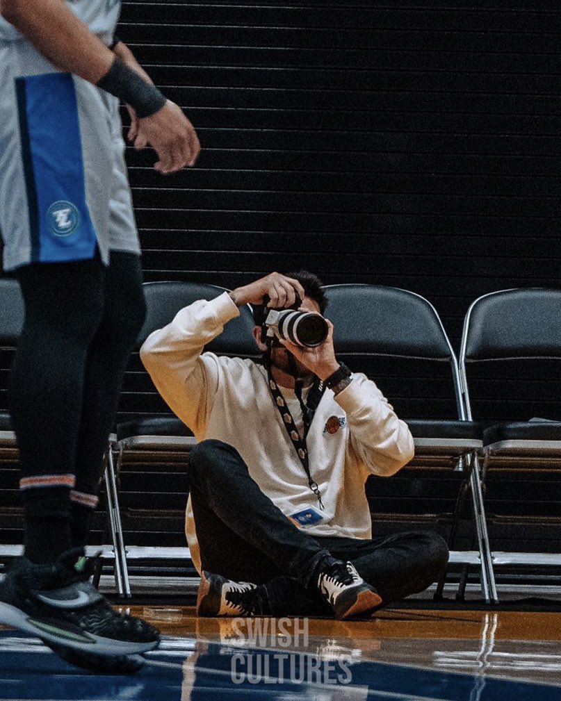 fujifilmin's tweet photo. Paparazzi @diandraann for the win 🙏

#SBLakers https://t.co/Hlbq31D5ou
