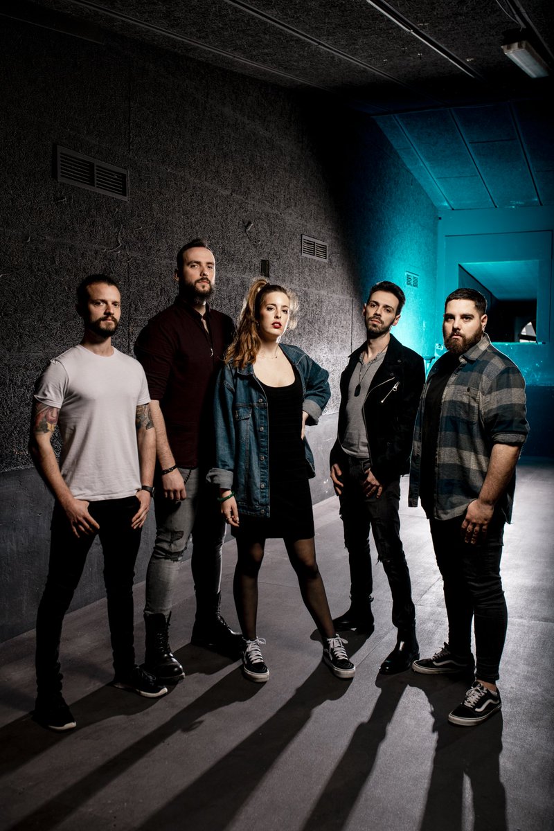 SeismoOfficial's tweet photo. Mañana publicaremos la fecha de estreno de nuestro primer EP: "Silencio", grabado con @megarecording Recuerda comprar tu entrada para el 1 de ABRIL en @es_gremi para vernos junto a @lizard_band y @yokofactorband 
#photo #seismo
#seismoofficial #mallorcanotelaacabas #mallorcagram https://t.co/GIkWDpztAa
