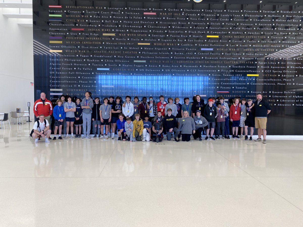 dgHYATTSNATION's tweet photo. United States National Army museum.   #bus2!!! https://t.co/ecmt4Qu5dx