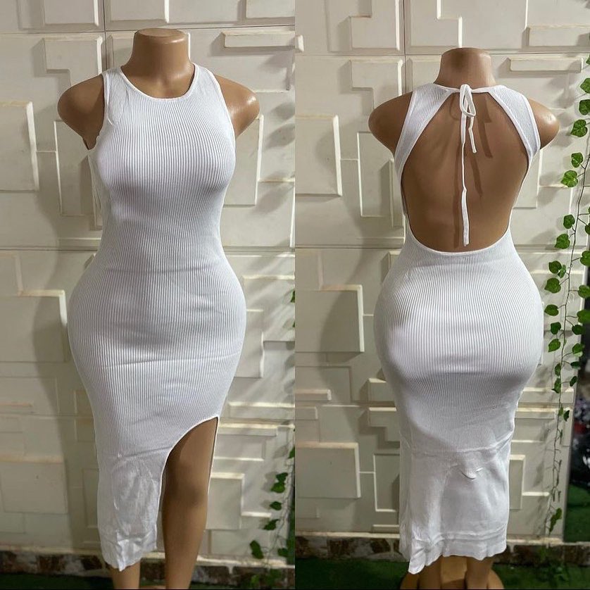mo__yosore's tweet photo. I have some beautiful ready to wear gowns 

 Price range from 4500-7000 naira .. 

PS: i have more design 

Please help me retweet my buyer might be on your timeline  cc:- @Ibadantwitta_ @connectIBADAN  @iam_slimtoby @royalties_pc @MissMotunrayo2 @IconDave https://t.co/rkqLFxmpqr