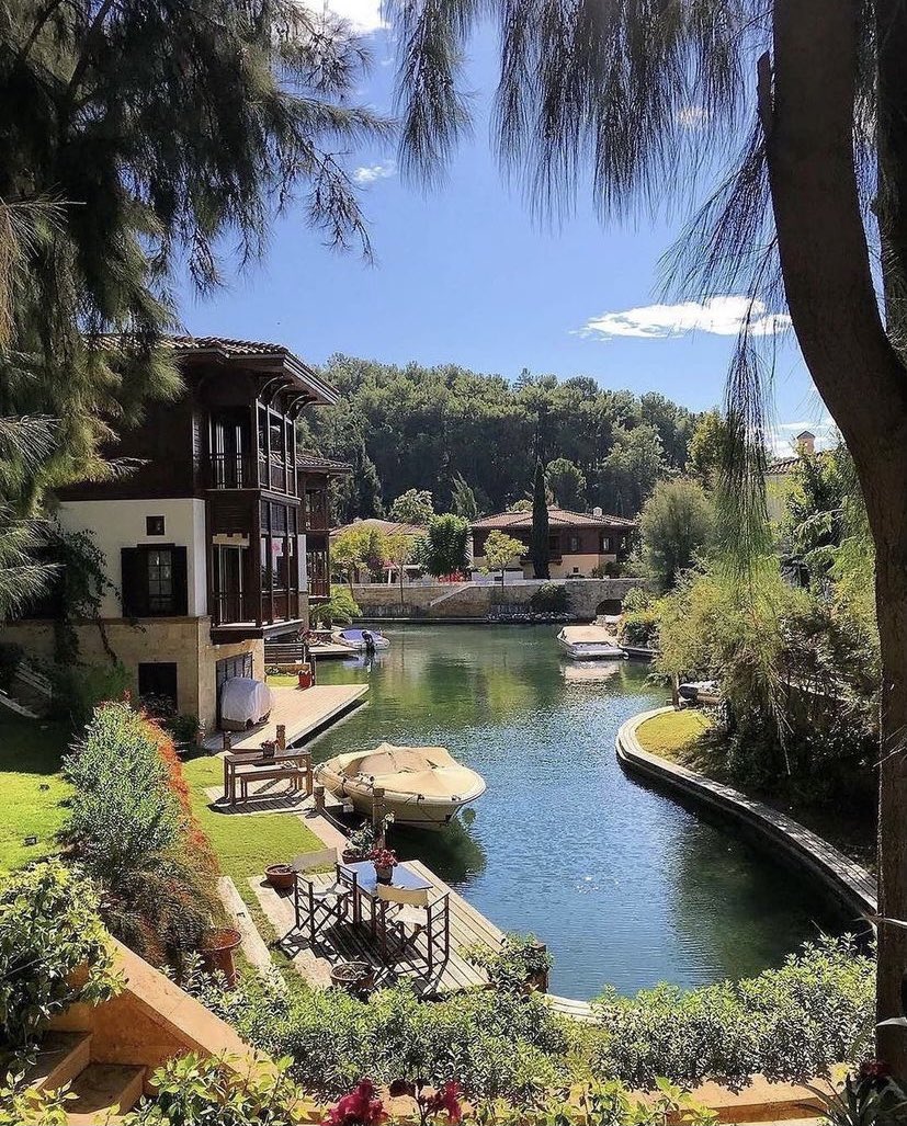 Göcek Portville Sitesi

🏨 Kiralık Villa
📍 Göcek, Muğla