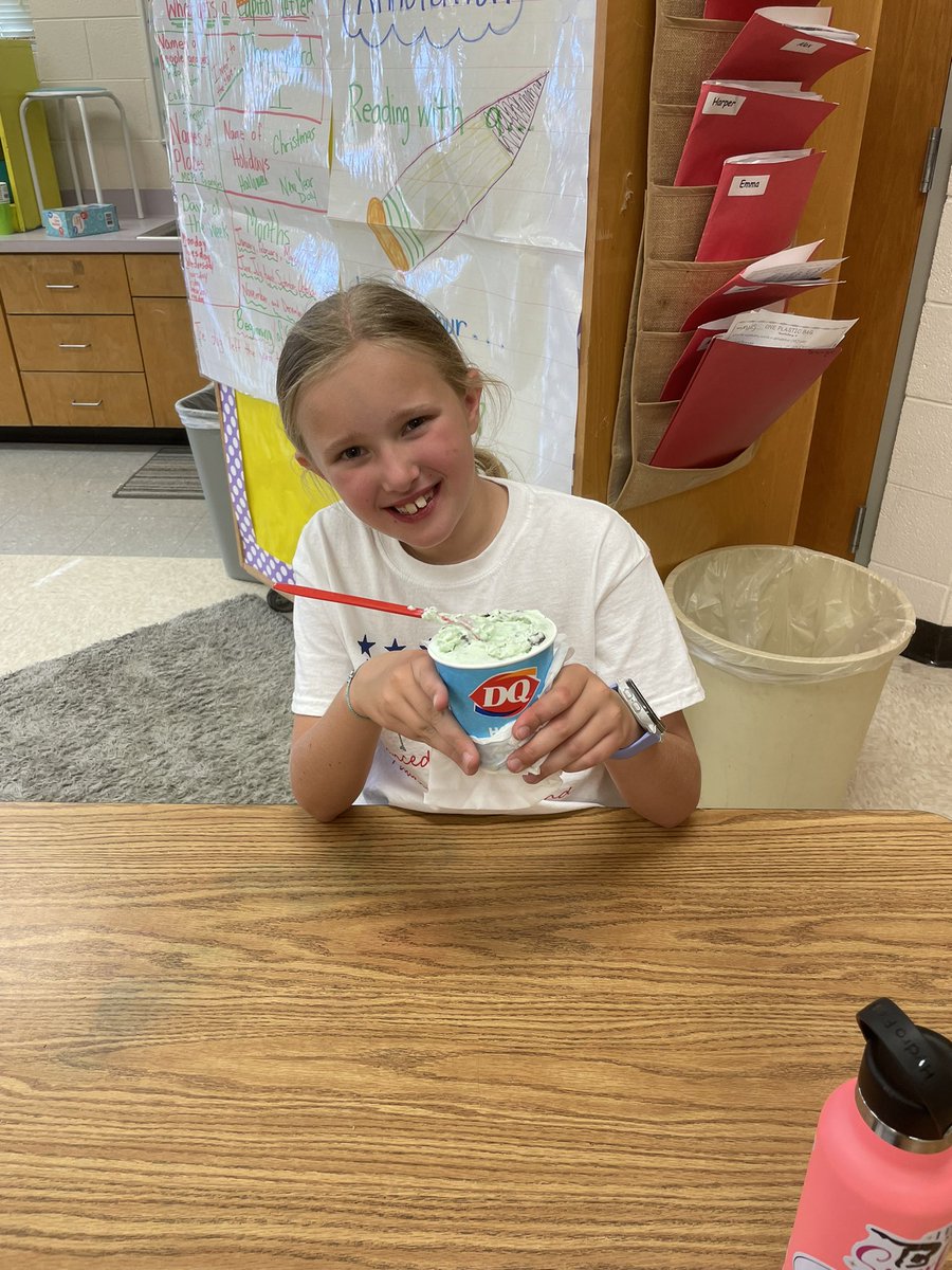 Dairy Queen has been busy making special treats for Mrs. Taylor’s Class of 2031! MAKENA!!!! Our Special winner today! 10 “Caught Being Good” Punch Cards fill up❤️❤️<a href="/DairyQueen/">Dairy Queen</a> <a href="/MeltonsMagic/">Ashley Medlin</a> <a href="/CClemmons_/">Charity Clemmons</a> <a href="/MCPSsandcastle/">MCPS</a>
