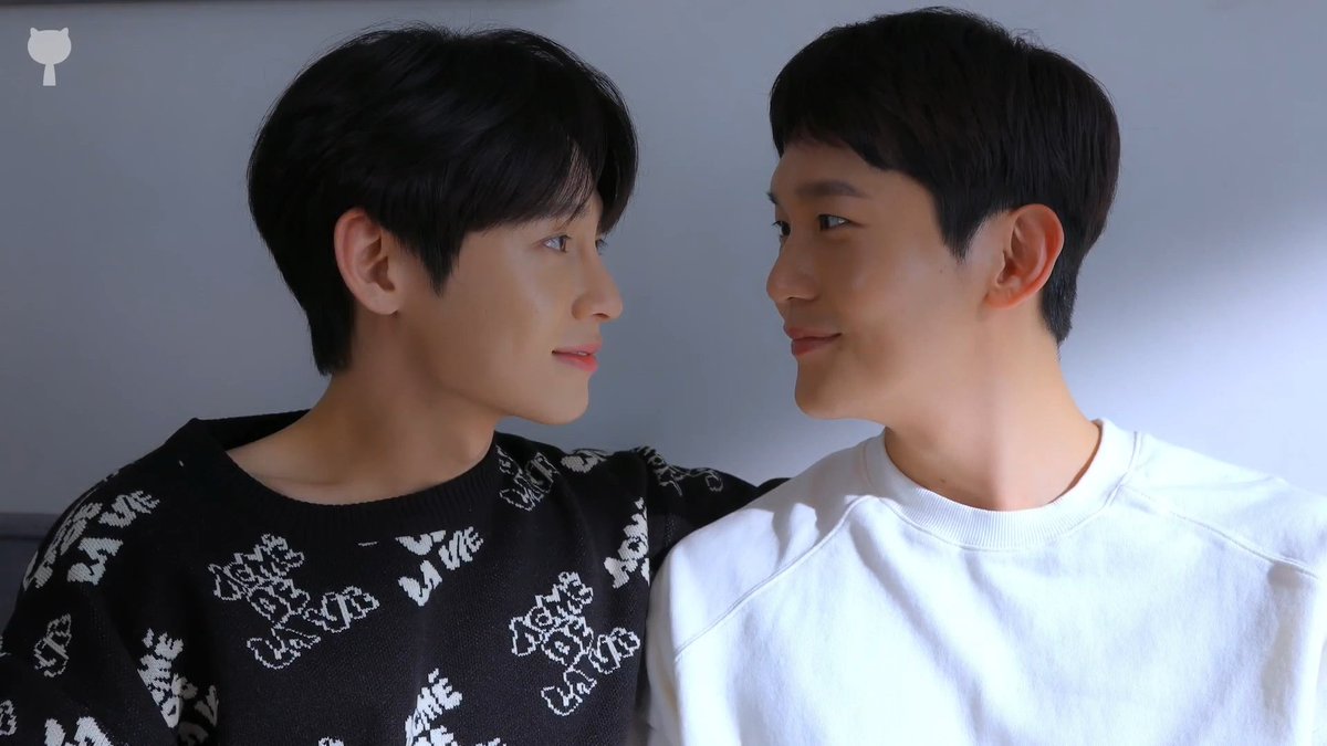 JSuibian's tweet photo. First Love Again se transformou no meu BL confort e um dos meus favoritos da Coréia, eles aqueceram meu coração, queria muito que tivesse tido mais tempo ou mais eps mas acho que tudo foi direitinho como deveria ser ❤️
#FirstLoveAgainEP6 https://t.co/QrCRZoBXWU