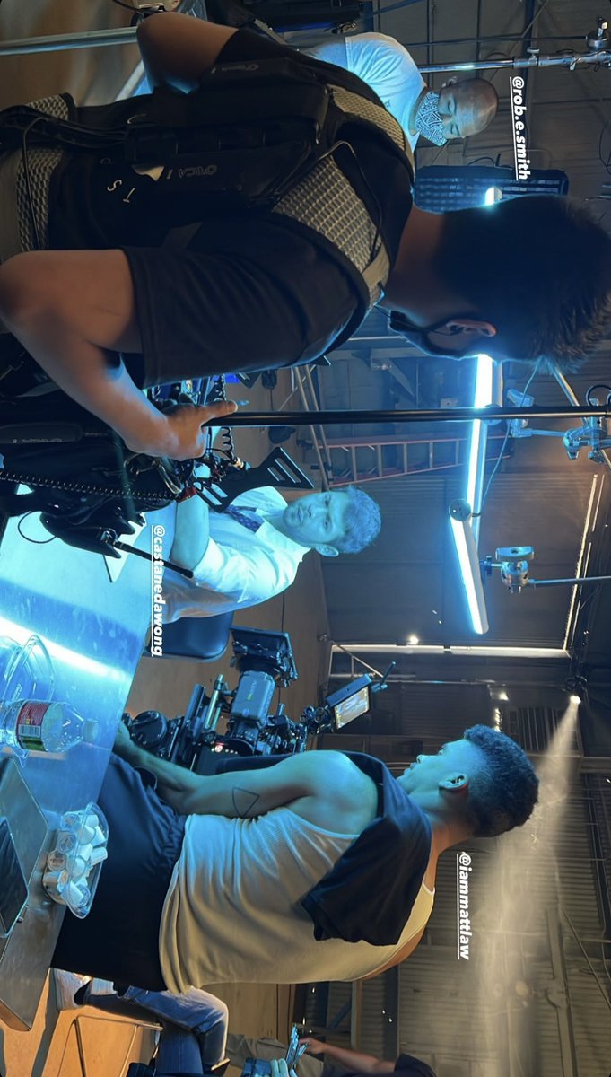castanedagifs's tweet photo. David on the set of #lapetitmort 2/2 https://t.co/GGPVaJnVDc