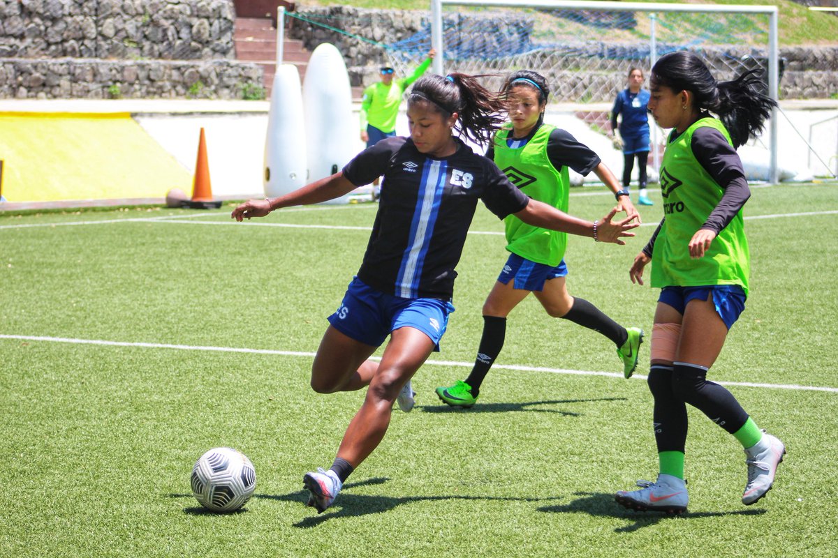 La Selecta tweet media