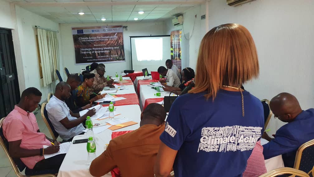 RINNGOS1's tweet photo. Strategic Planning Meeting and Training of Enumerators under the Climate Action For Sustainability and Environmental protection project was held today 22nd March, 2022.

#Rinngos
#environmentalsustainability 
@EUinNigeria
@RINNGOS1
@ngBritish
@ClimateActionNG
@cedsinigeria https://t.co/9ie57p6zvG