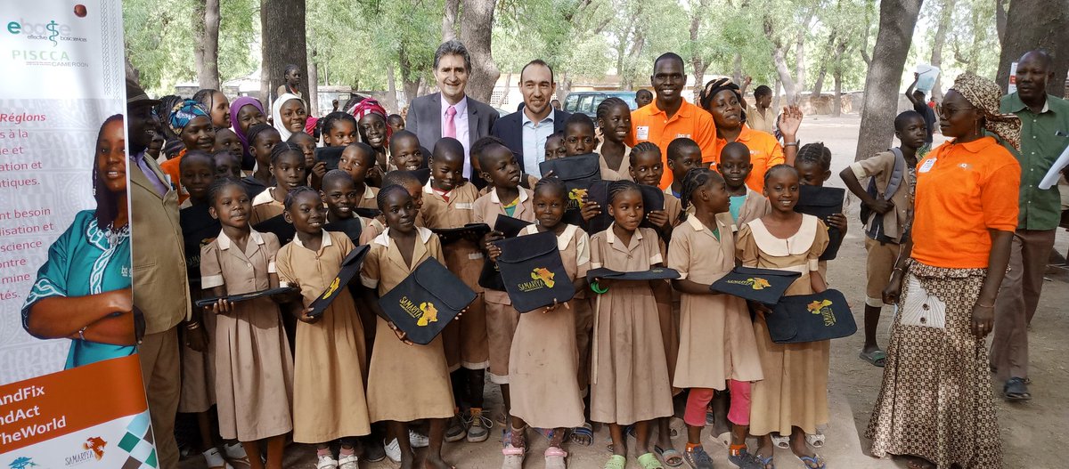 SAMARIYAASSOCI1's tweet photo. Nous disons aujourd'hui non aux #VBG en milieu scolaire. Les #filles doivent être protégées contre toutes sortes de violences.
Message de #SAMARIYA, #eBASE et #AmbassFR au Cameroun https://t.co/hOPj1t2xDE