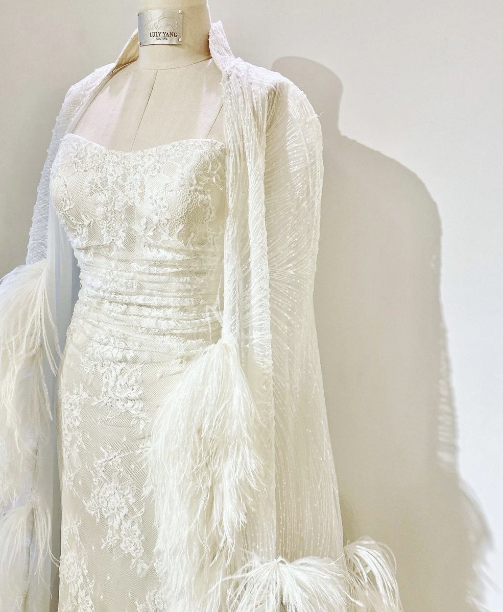 At #lulyyang we strive to create the look and statement you're imagining. Come see our numerous samples to find your inspiration and work with our expert stylists and designers to craft something unique and personal. Request an appt at lulyyang.com