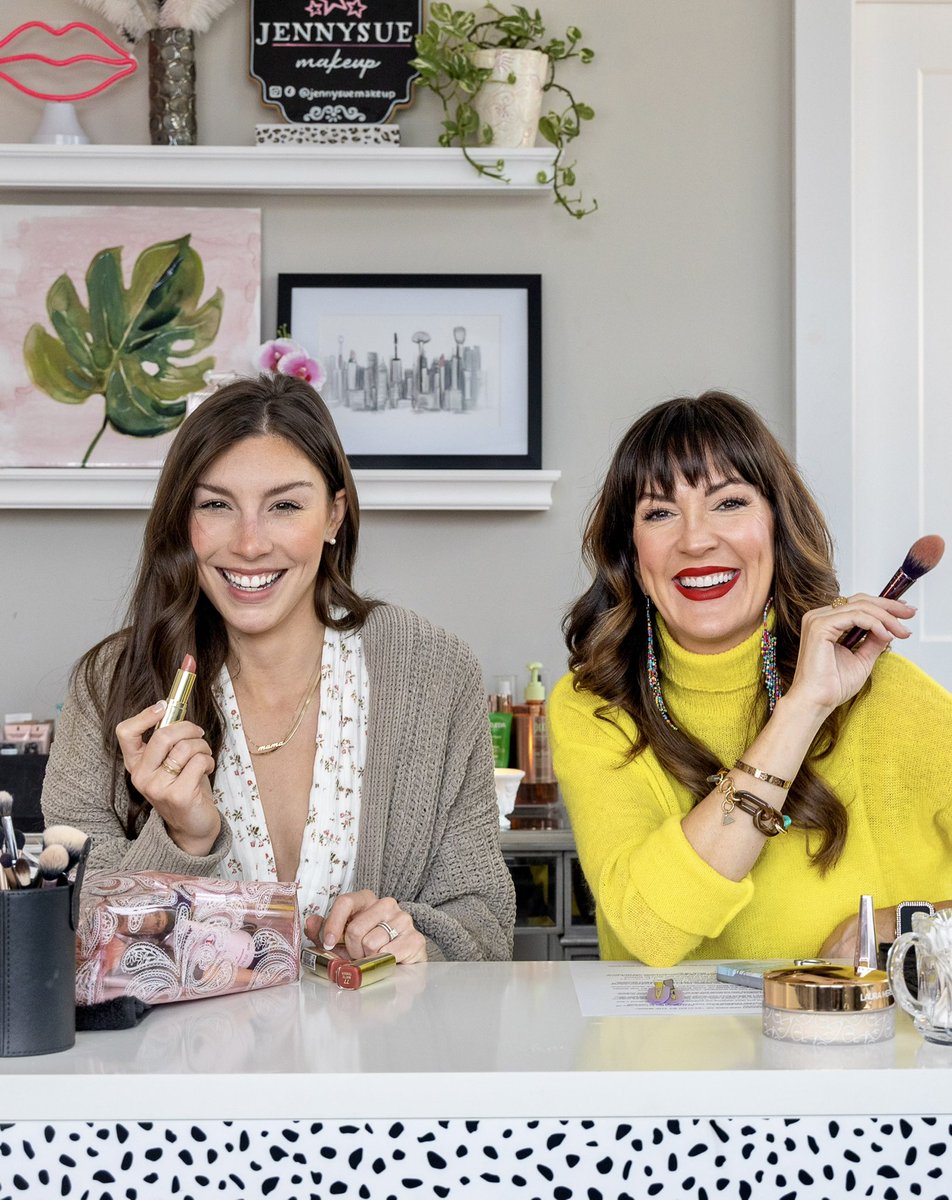 13 yo me is screaming! <a href="/JennySueMakeup/">Jennifer Duvall</a> invited me over to film a lil GRWM video and we chatted a lot about motherhood, owning a business and turning a hobby into a living. bit.ly/3Db38S0