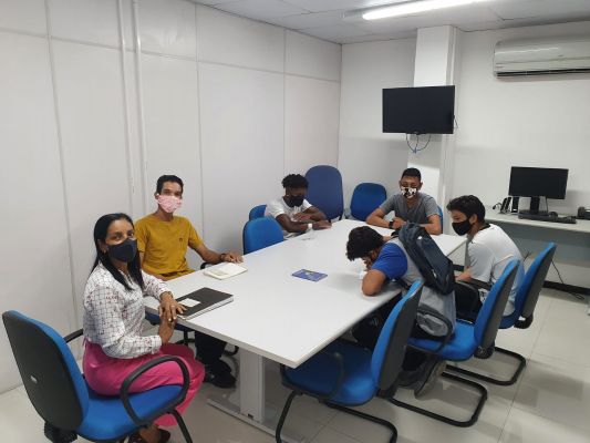 MPTrabalho's tweet photo. Jovens flagrados em #trabalhoinfantil são contratados por construtora como #aprendizes
💻 https://t.co/lNmCoTaQZV
📷Ascom MPT-SE https://t.co/wIKvREuJHZ