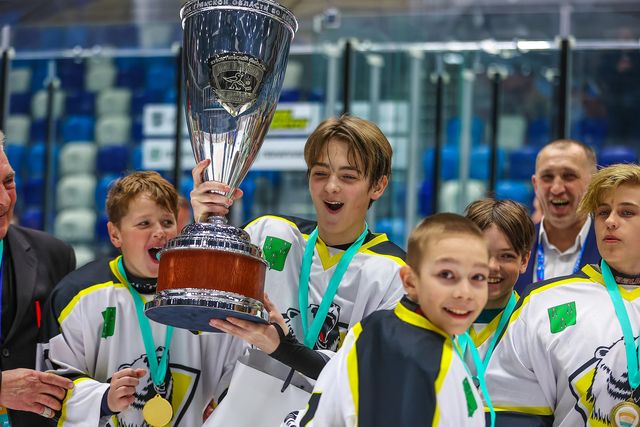 Ефремовский "Химик" выиграл Кубок Тульской области по дворовому хоккею
tula-sport.ru/news/52660