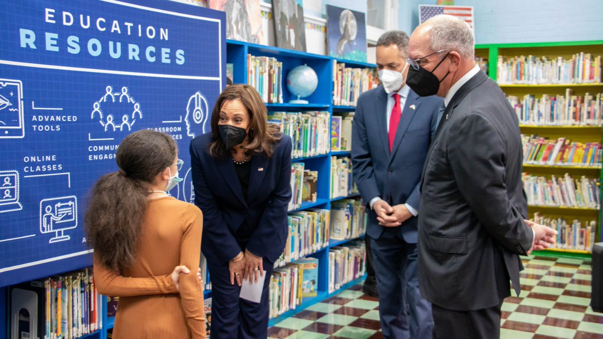 During their visit to the Pelican State, Vice President Harris and Deputy Secretary Graves were joined by Governor John Bel Edwards and Acadiana Planning Commissioner Monique Boulet for a tour of Sunset Library, where they met with community members impacted by broadband connectivity issues. 