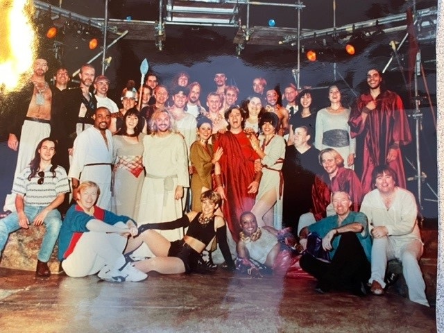 alfiezappacosta's tweet photo. An awesome group photo of Alfie on set of Jesus Christ Superstar! 🌟
-
#actor #play #fun #photography #happy #performance https://t.co/nf8JLwWXN9