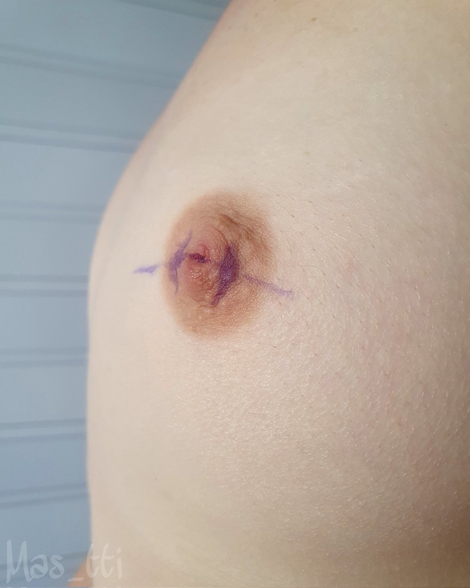 Mas_tti's tweet photo. Piercing curativo del capezzolo piatto ✌️ https://t.co/u0qOrY8lGF