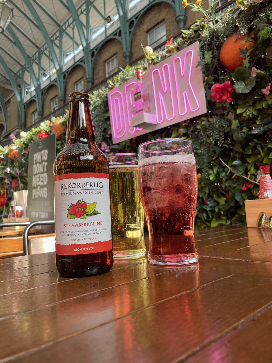 Jenallee1's tweet image. It’s been a GREAT day exploring London! 🇬🇧
Excited to see our friends and learn a lot tomorrow at #BETT2022 🎉
#Jenallee #MLmagical