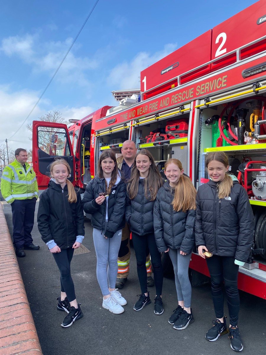valleygardensnt's tweet photo. Huge well done to our Y7 pupils who have raised a whopping £457 for the Red Cross Ukraine Appeal. They invited local residents to a bake sale and showed creativity, compassion and determination to make it a success. @PearsonSchools have agreed to match their funding! #proud https://t.co/HMibodz7Ld