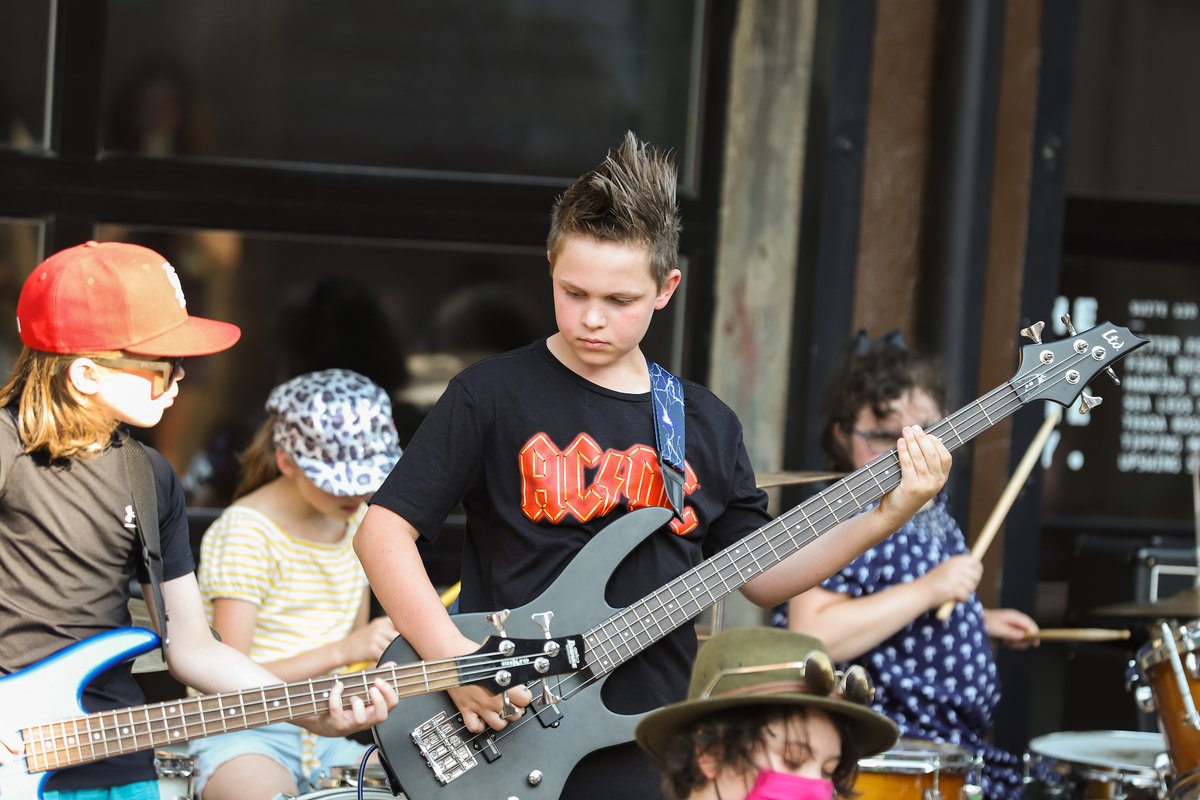 makemusicsalem's tweet photo. Announcing Make Music Day Salem 2022 Registration Open 🎵 🎹 🎻 🎷 - https://t.co/O8cPNKJuAF https://t.co/OtzB9ZZ9cE