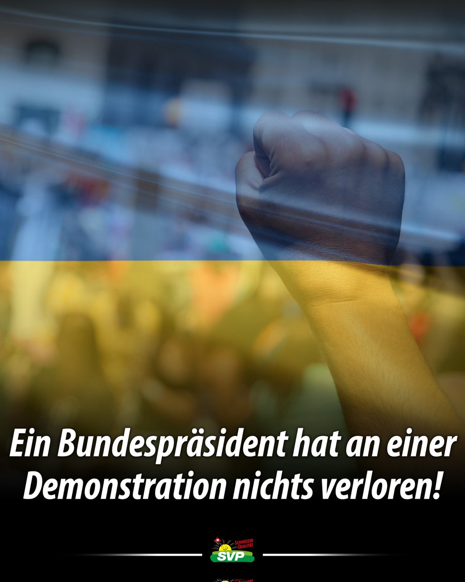 PerparimAvdili's tweet photo. Wieso macht man eigentlch sowas? Oder ist man bei der #SVP der Auffassung, dass das Internet vergisst?
Kommt hinzu, dass sich #keiluscht Maurer mit seinem Auftritt das Kollegialitätsprinzip Bundesrats verletzt hat und #Cassis die Position des BR vertreten hat. https://t.co/FNxwmoWpUd