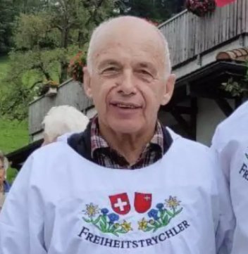 PerparimAvdili's tweet photo. Wieso macht man eigentlch sowas? Oder ist man bei der #SVP der Auffassung, dass das Internet vergisst?
Kommt hinzu, dass sich #keiluscht Maurer mit seinem Auftritt das Kollegialitätsprinzip Bundesrats verletzt hat und #Cassis die Position des BR vertreten hat. https://t.co/FNxwmoWpUd