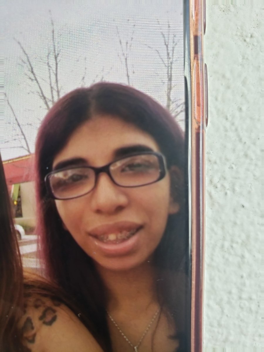 DeLandPD's tweet photo. The DeLand Police Department is currently searching for Yahtzel Nicole Rosario (23 years old). She has been missing for approximately 2 hours. She was last seen near the Hazen Rd/Plymouth Ave area. 

She has a diminished mental capacity and may be wandering around the area. https://t.co/NM7rhSkbYL