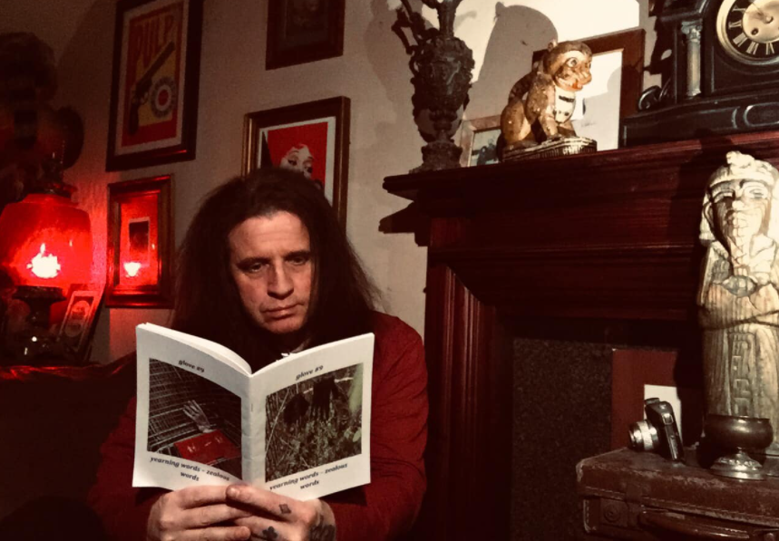 uvray_deceased's tweet photo. #9 @GloveLitZine  is out now. Little magazine packing a big punch. https://t.co/wxFwRrFZPc